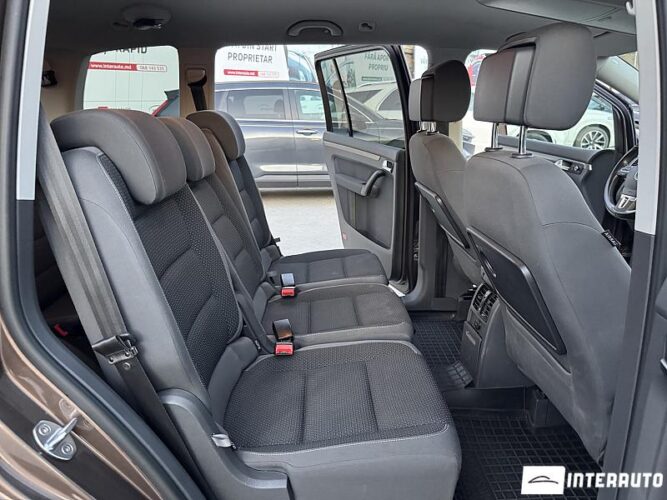 volkswagen Touran 2012