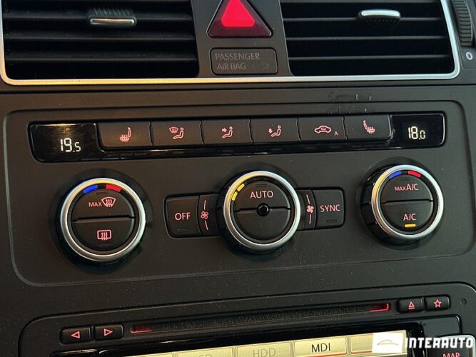 volkswagen Touran 2012