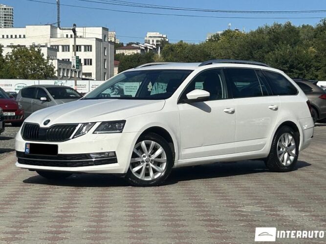 Skoda Octavia 2019 doar la InterAuto