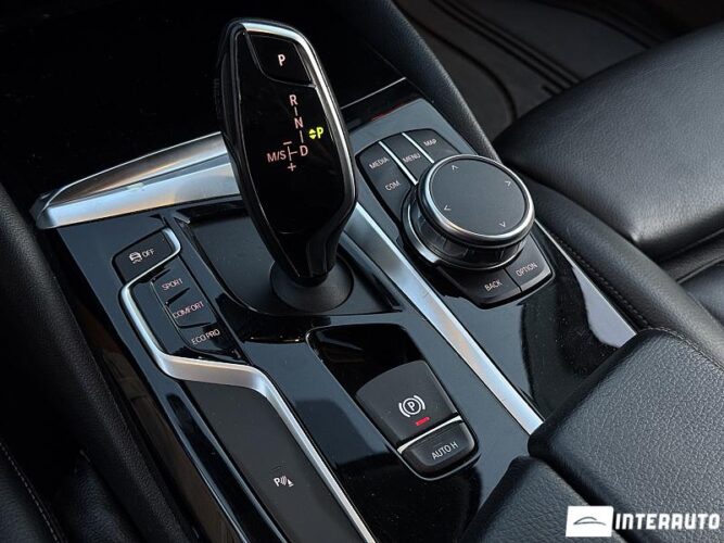 BMW 520 44 bmw 520 2017