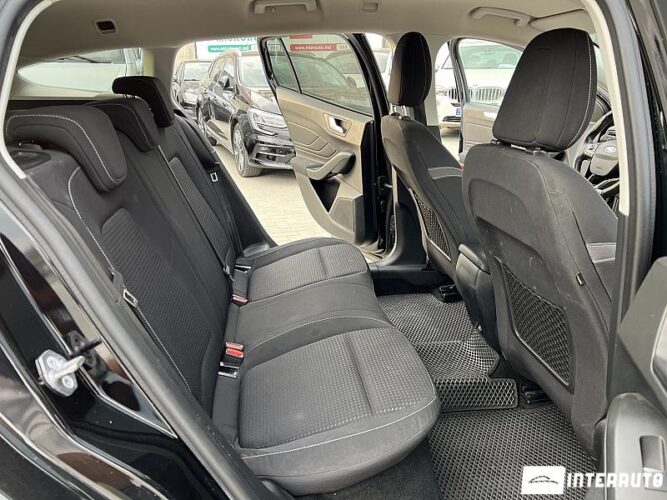 Ford Focus 48 ford Focus 2018