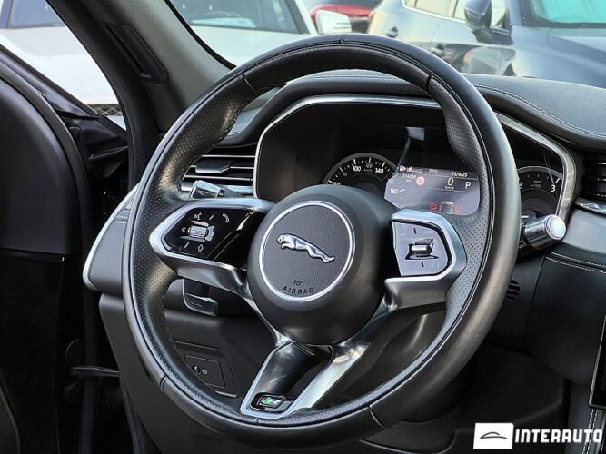 Jaguar F-Pace 41 jaguar F-Pace 2021