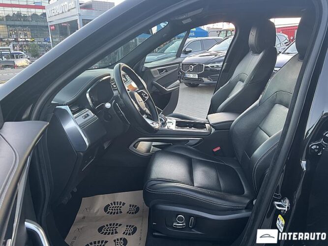 Jaguar F-Pace 39 jaguar F-Pace 2021