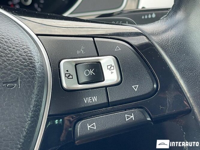 Volkswagen Passat 39 volkswagen Passat 2019