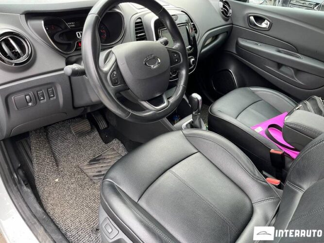 Renault Captur 32 renault Captur 2019