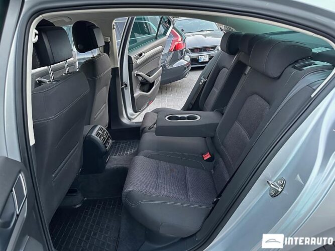 Volkswagen Passat 47 volkswagen Passat 2015