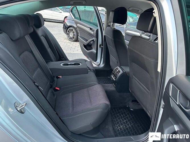 Volkswagen Passat 46 volkswagen Passat 2015