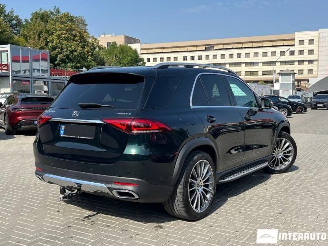 Mercedes GLE 350de 32 mercedes GLE 350de 2020