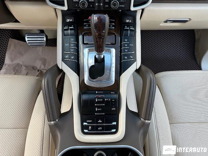 porsche Cayenne S Hybrid 2011