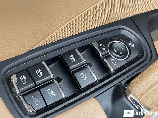 porsche Cayenne S Hybrid 2016