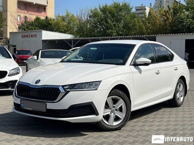 Skoda Octavia 2023 doar la InterAuto