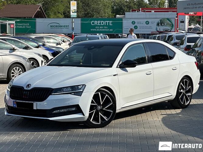 Skoda Superb 2018 doar la InterAuto