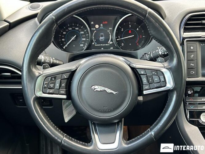 Jaguar F-Pace 47 jaguar F-Pace 2017