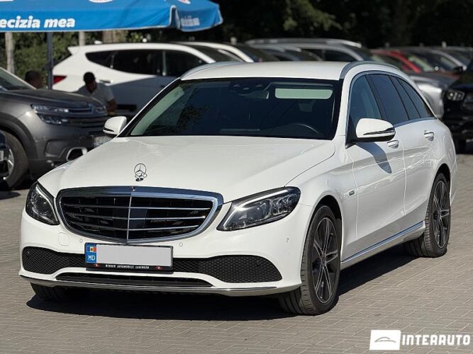 Mercedes C 300de 2019 doar la InterAuto