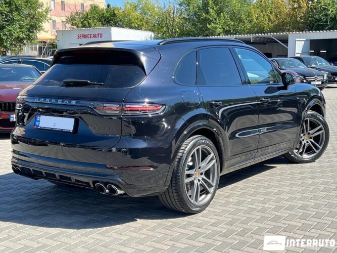 Porsche Cayenne 39 porsche Cayenne 2022