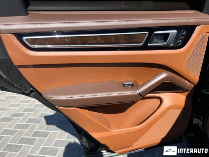 Porsche Cayenne 56 porsche Cayenne 2022