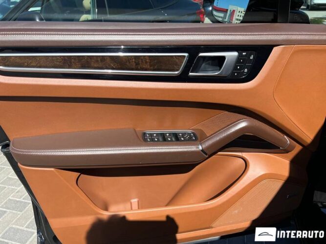 Porsche Cayenne 43 porsche Cayenne 2022