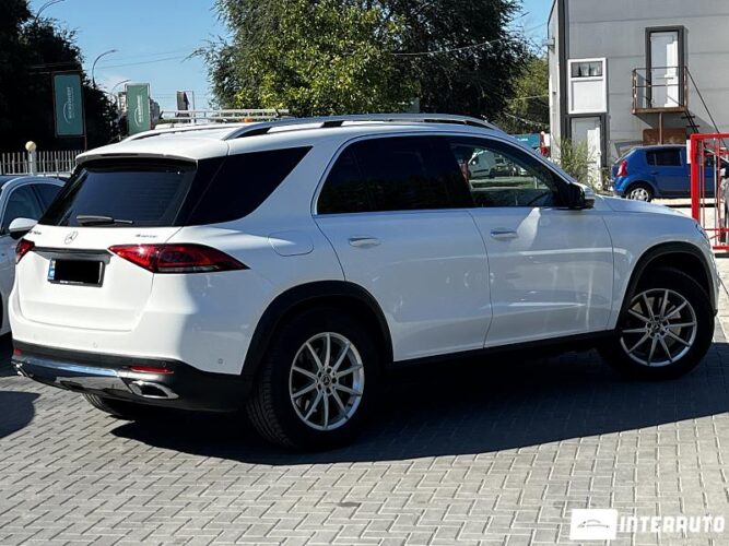 Mercedes GLE 350de 33 mercedes GLE 350de 2021