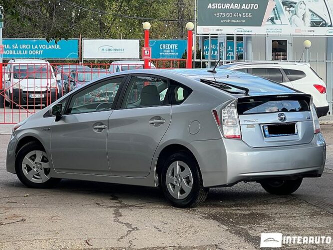 toyota Prius 2011