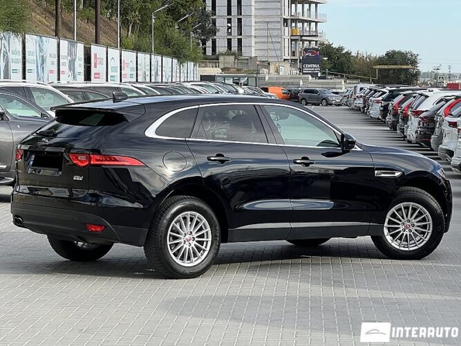 Jaguar F-Pace 32 jaguar F-Pace 2016