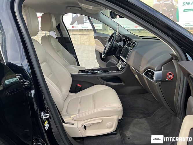 Jaguar F-Pace 43 jaguar F-Pace 2016