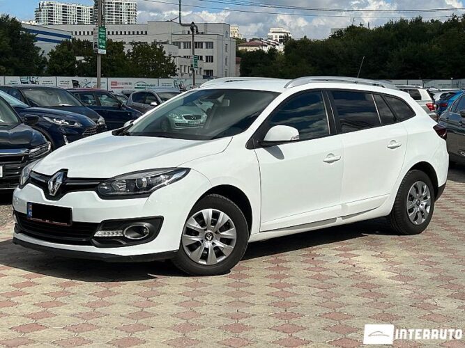 Renault Megane 2013 doar la InterAuto