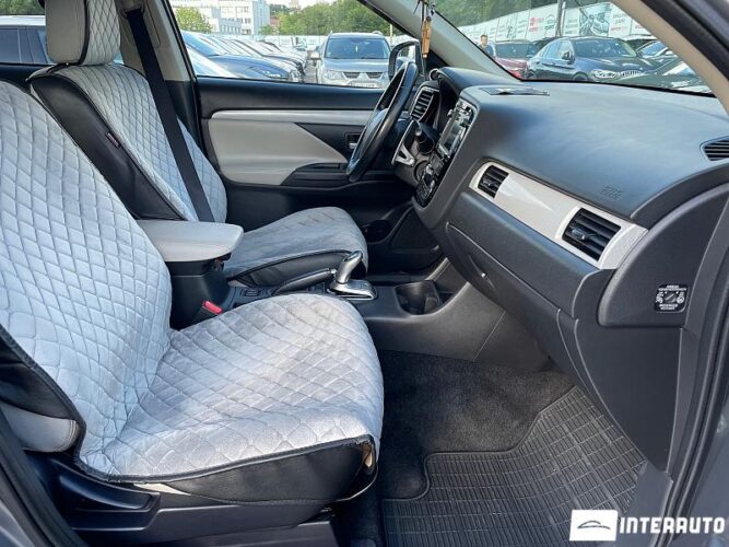 mitsubishi Outlander 2014