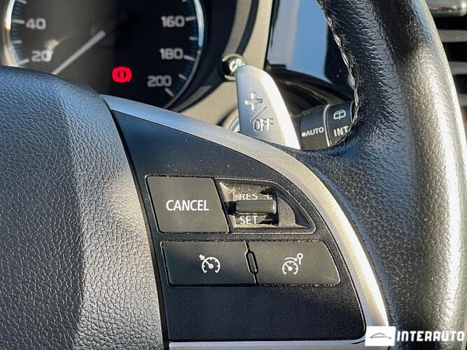 mitsubishi Outlander 2014