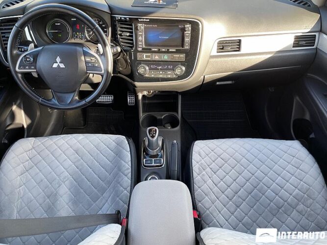 mitsubishi Outlander 2014