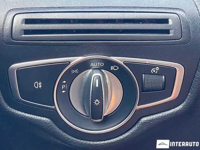 Mercedes GLC 200d Coupe 38 mercedes GLC 200d Coupe 2020