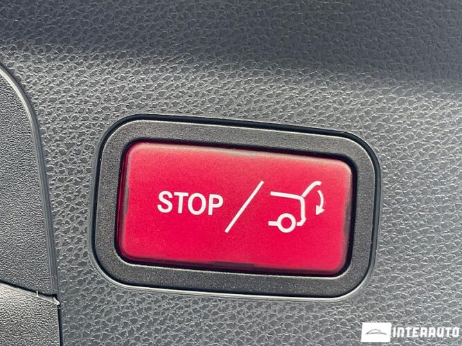 Mercedes GLC 200d Coupe 49 mercedes GLC 200d Coupe 2020