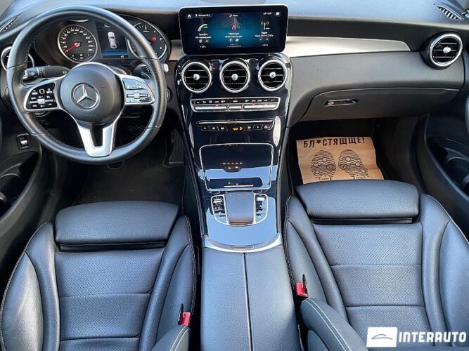 Mercedes GLC 200d Coupe 37 mercedes GLC 200d Coupe 2020