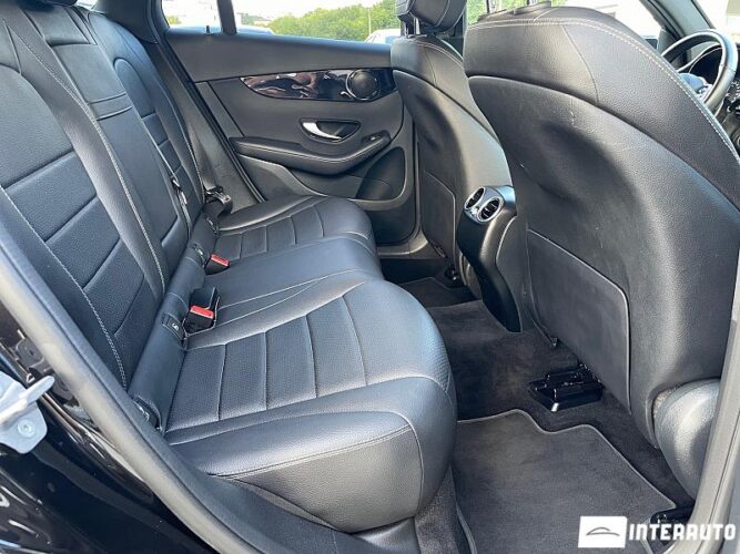 Mercedes GLC 200d Coupe 47 mercedes GLC 200d Coupe 2020