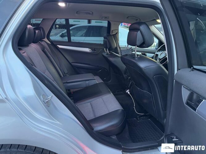 Mercedes C 200 45 mercedes C 200 2010