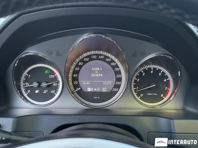 Mercedes C 200 40 mercedes C 200 2010