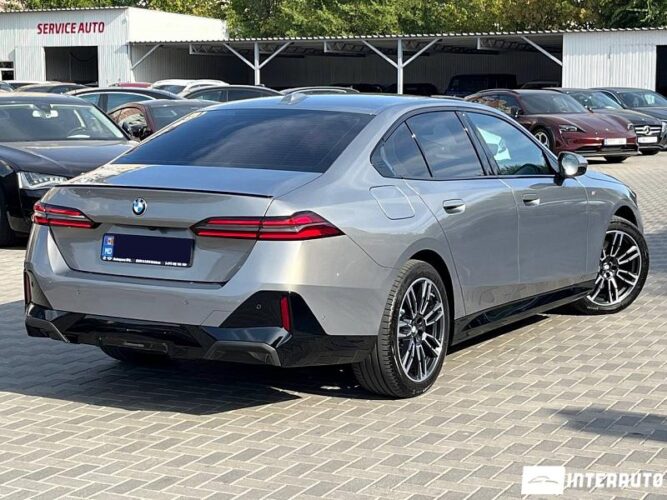 BMW 520 29 bmw 520 2024