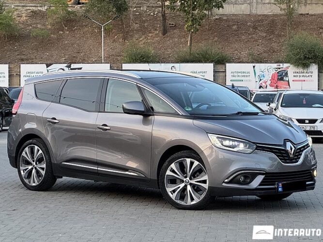 Renault Grand Scenic 2017 doar la InterAuto