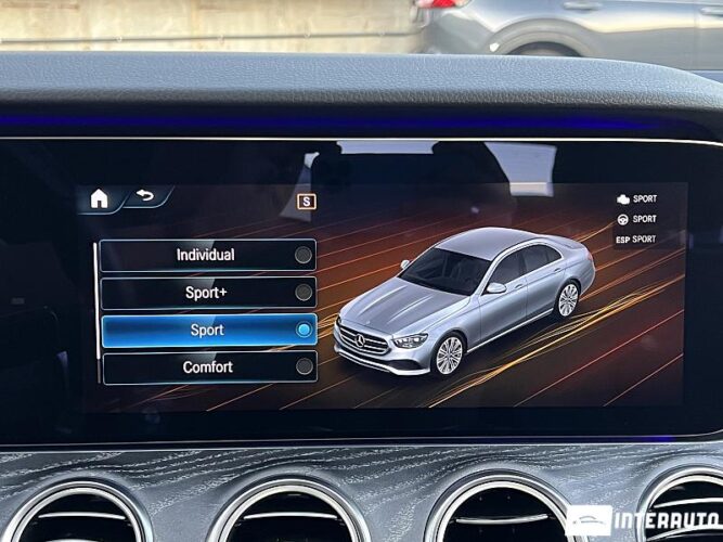 Mercedes E 350 44 mercedes E 350 2021