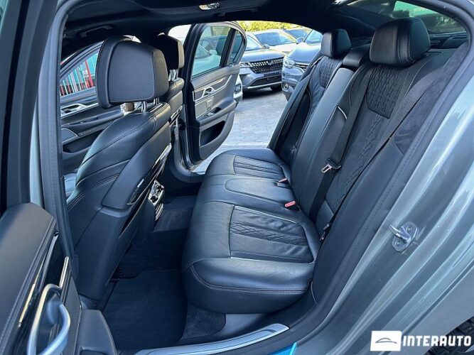 BMW 745e 61 bmw 745e 2020