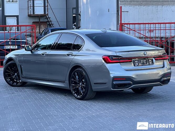 BMW 745e 43 bmw 745e 2020