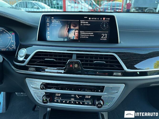 BMW 745e 51 bmw 745e 2020