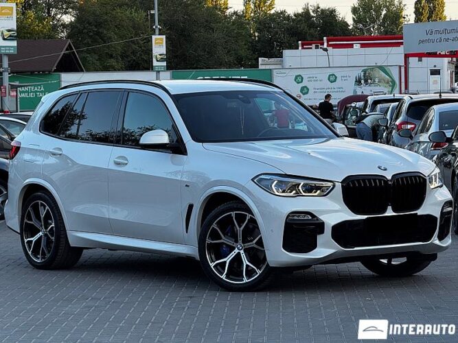 BMW X5 3.0D 2021 doar la InterAuto