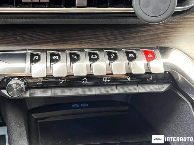 Peugeot 5008 47 peugeot 5008 2023