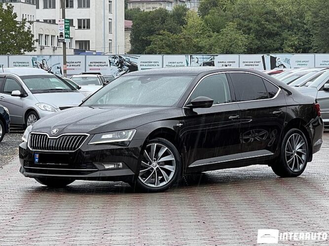 Skoda Superb 2018 doar la InterAuto
