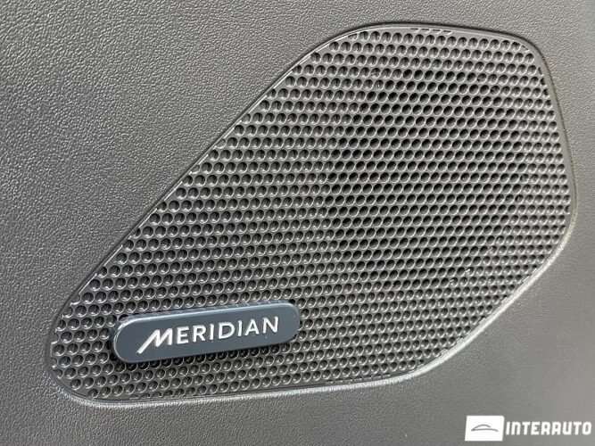 Jaguar F-Pace 60 jaguar F-Pace 2017