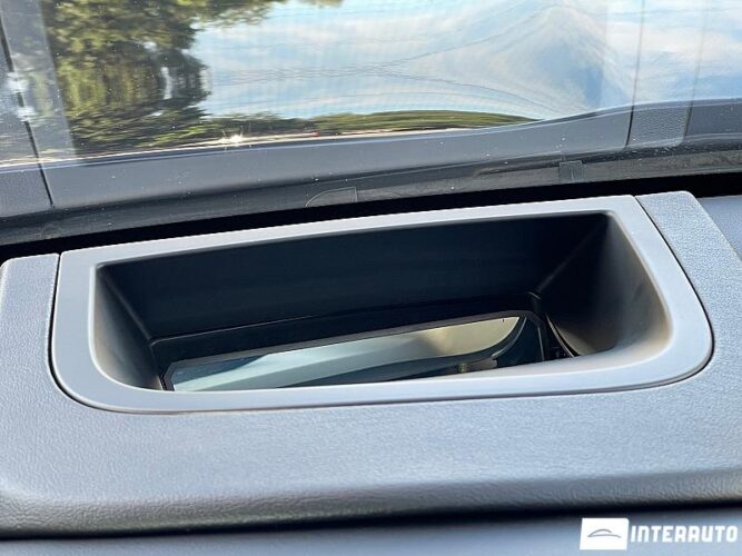 Jaguar F-Pace 51 jaguar F-Pace 2017