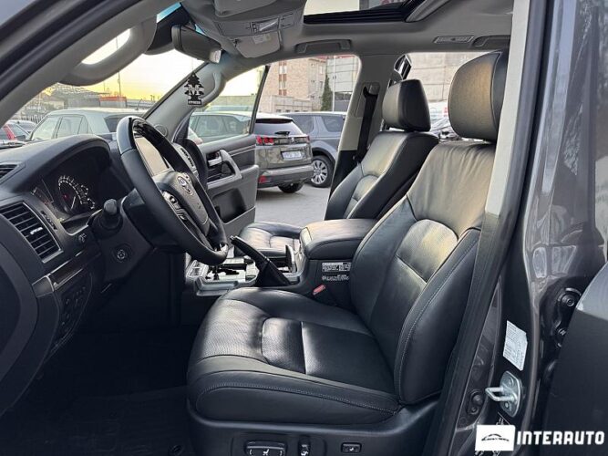 toyota Land Cruiser 2017