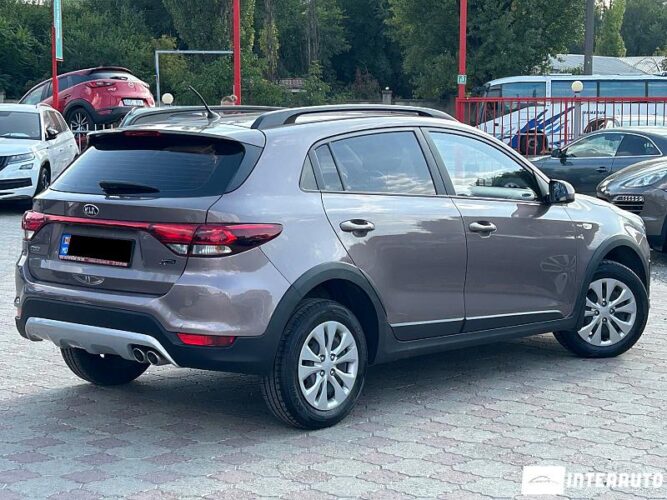 kia Rio X-Line 2020