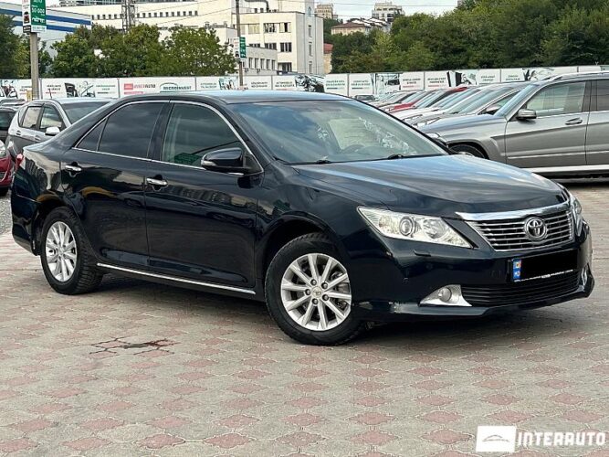 Toyota Camry 32 toyota Camry 2011