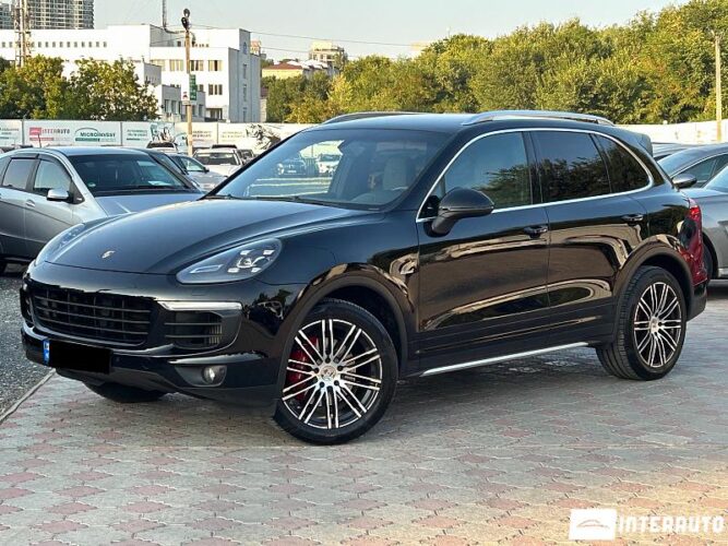Porsche Cayenne 2015 doar la InterAuto